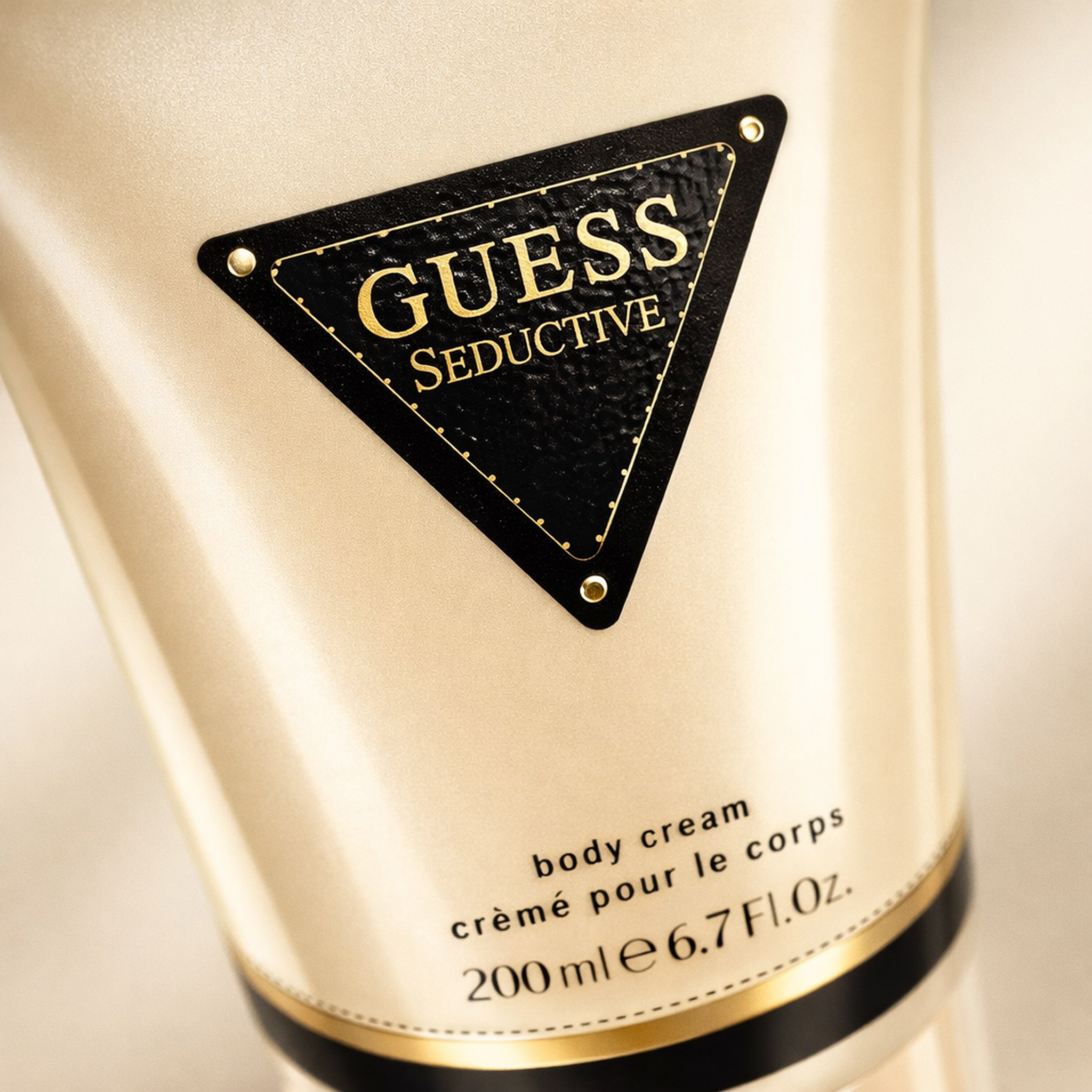 Guess Seductive Body Lotion macro label detail gallery showcase