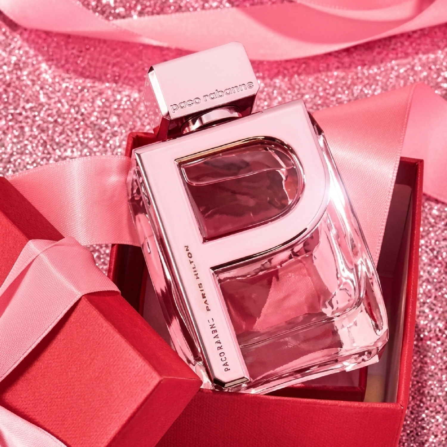 Paris Hilton Iconic EDP Gift Set for Her