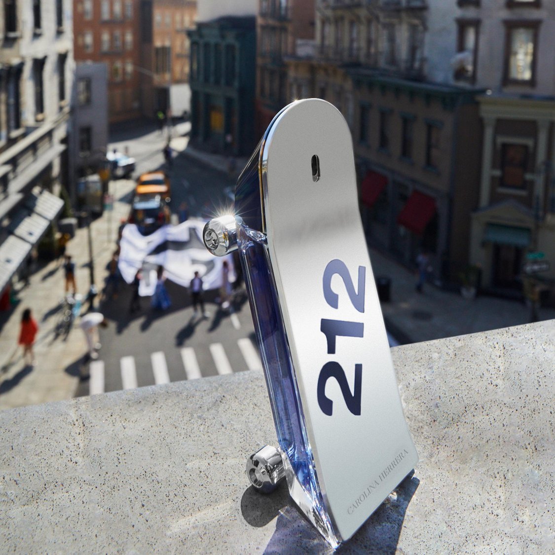 Carolina Herrera 212 Heroes Forever Young EDT Set for Men | My Perfume Shop