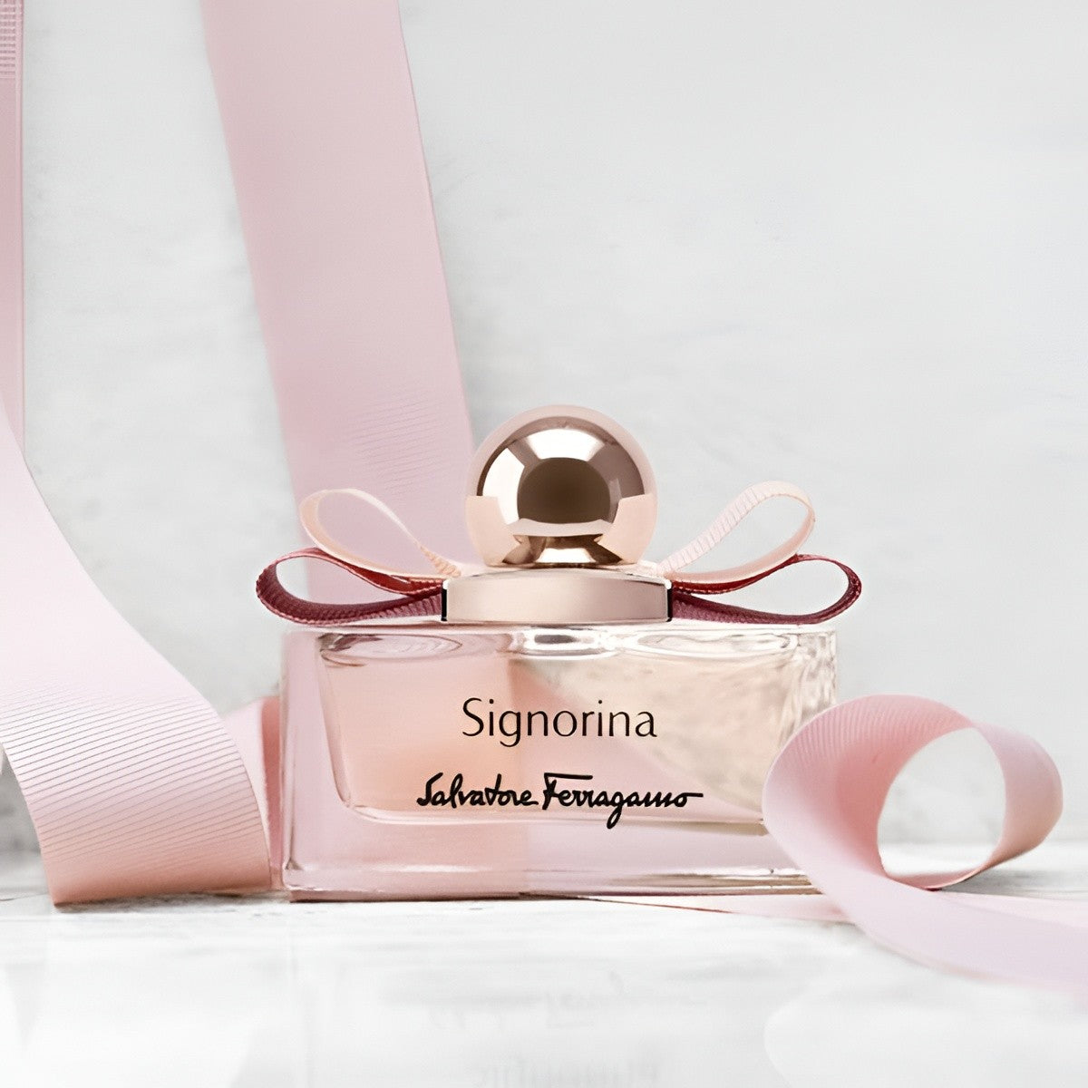 Salvatore Ferragamo Signorina EDP Gift Set for Her