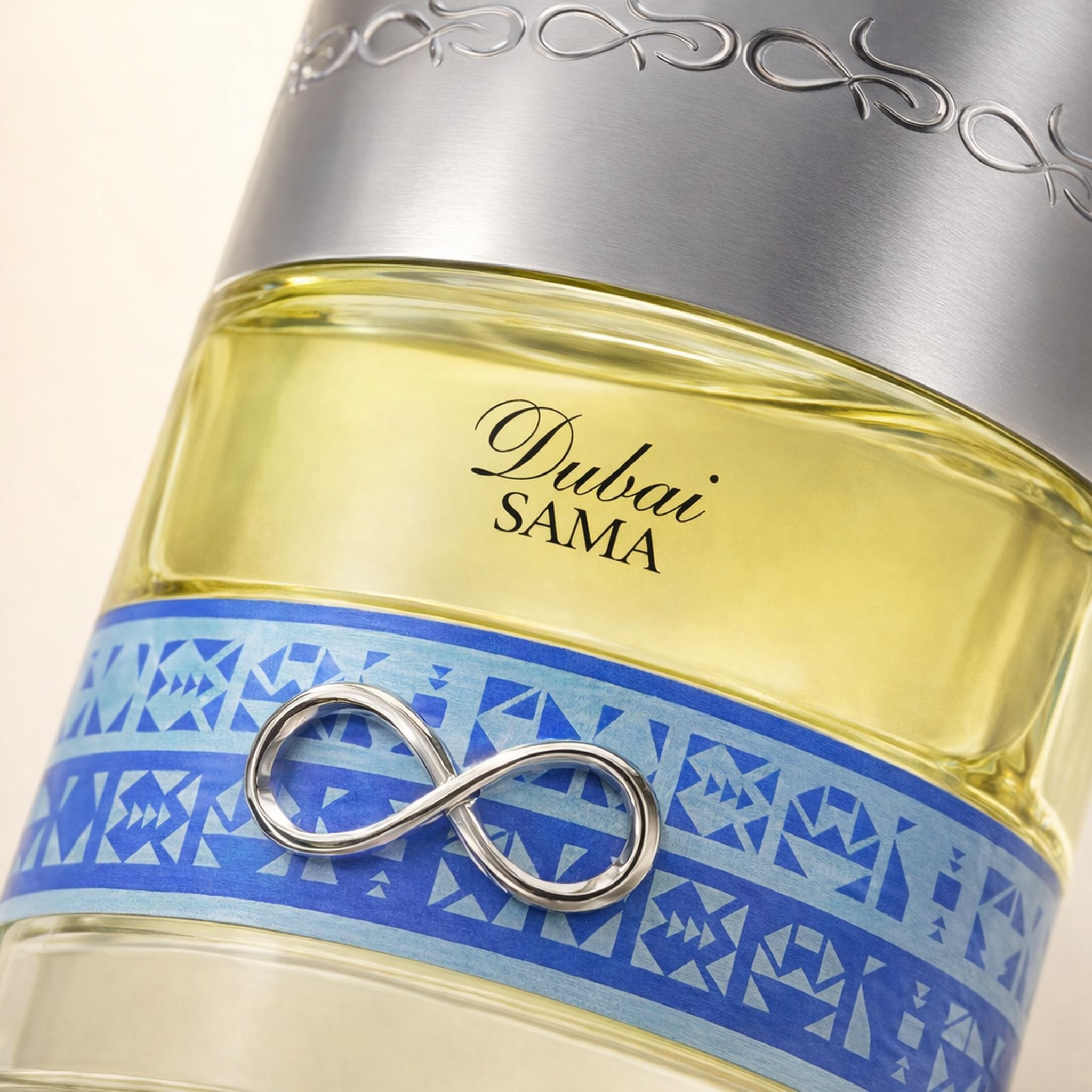 The Spirit of Dubai Sama EDP macro label detail gallery showcase