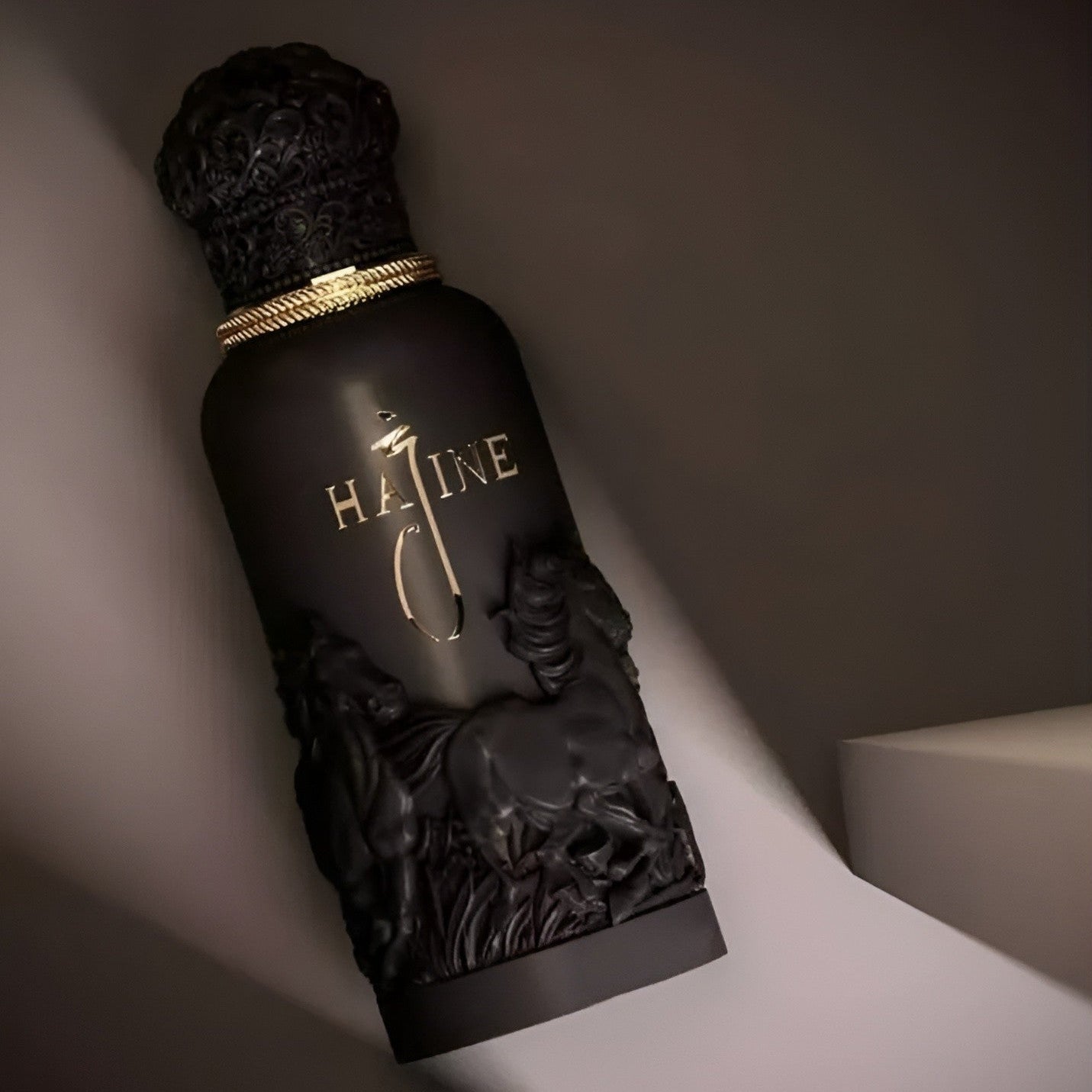 Hajine Wild Horse Collection Arabian Fusion EDP