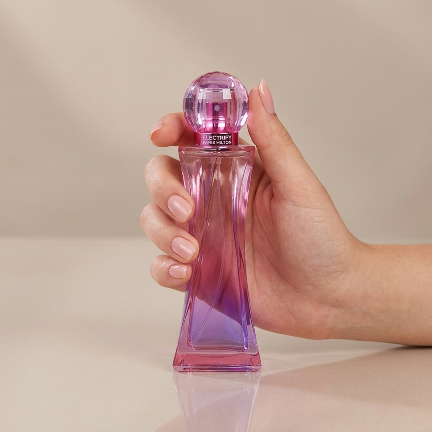 Paris Hilton Electrify EDP Gift Set for Her